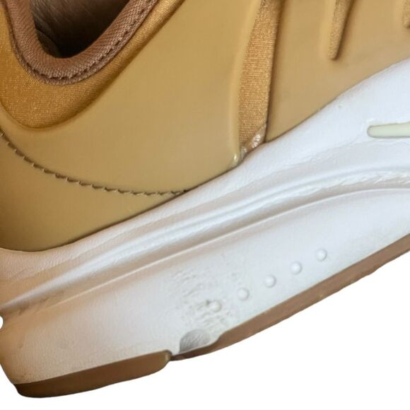 NIKE Wmns Air Presto 'Elemental Gold' - Picture 11 of 13